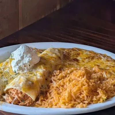 Cheese enchiladas with rice
